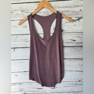 Women's Onzie Hot Yoga Glossy Flow Tank Racer back Top Purple One Size EUC